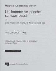 Un homme se penche sur son passé